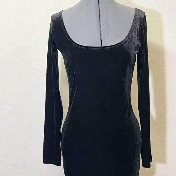 Wet Seal | Dresses | Wet Seal Velvet Bodycon Mini Dress | Poshmark Wet Seal | Dresses | Wet Seal Velvet Bodycon Mini Dress | Poshmark